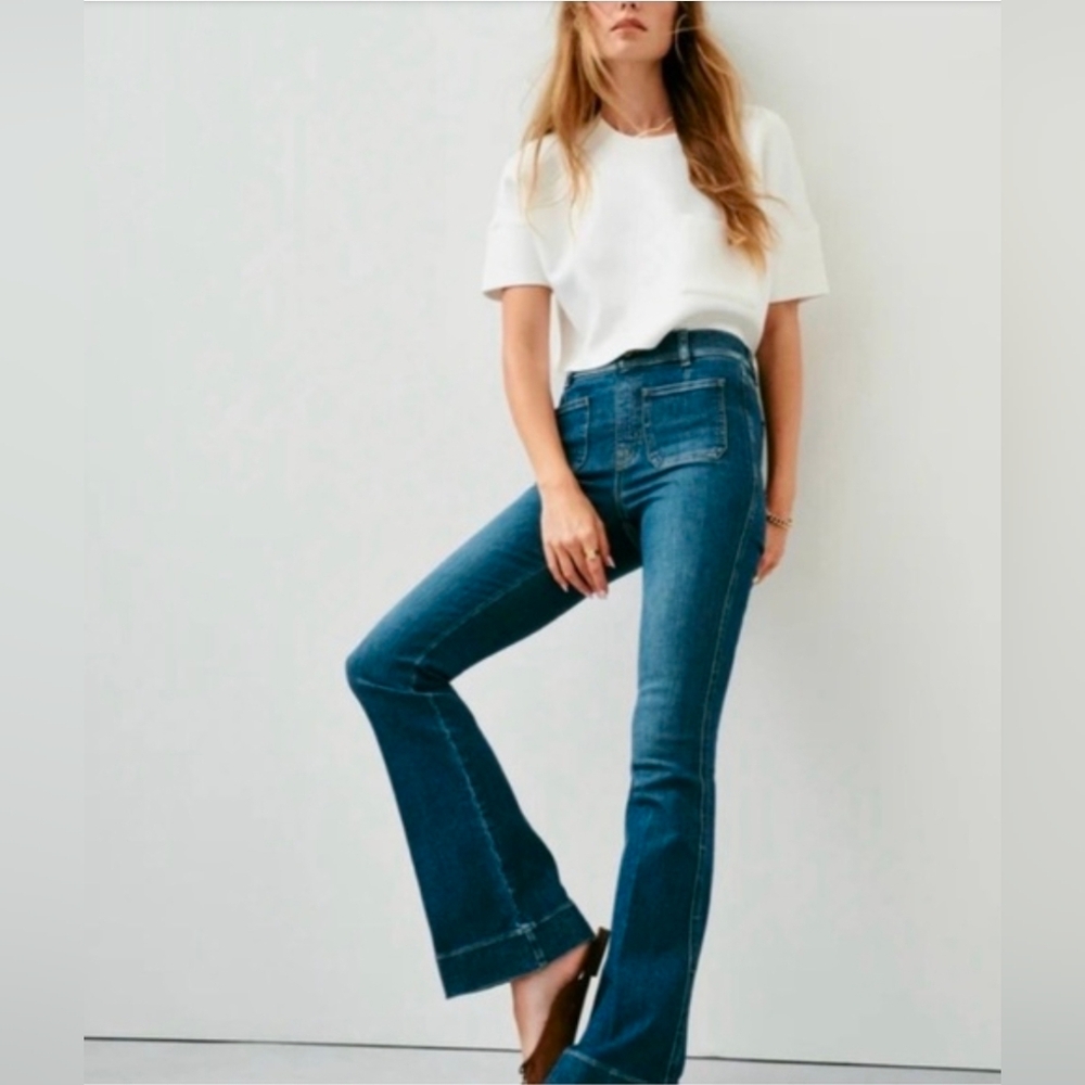 SPANX shape EveryWear Flare Jeans pull-on style with patch pockets Size XL - Picture 2 of 16